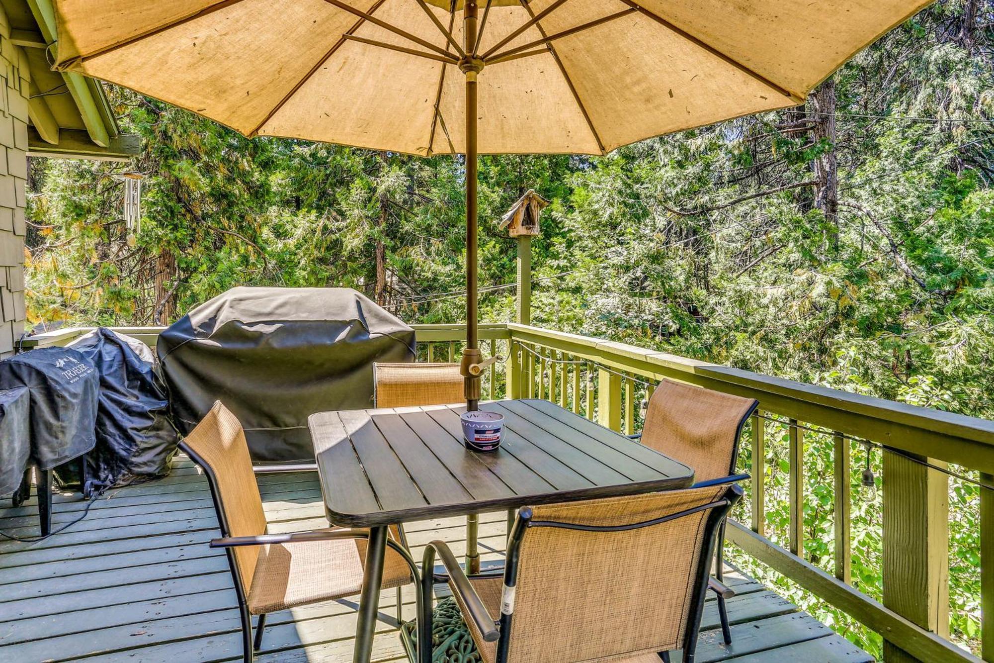 Cozy Bears Hideaway Cabin About 3 Mi To Shaver Lake! Eksteriør bilde